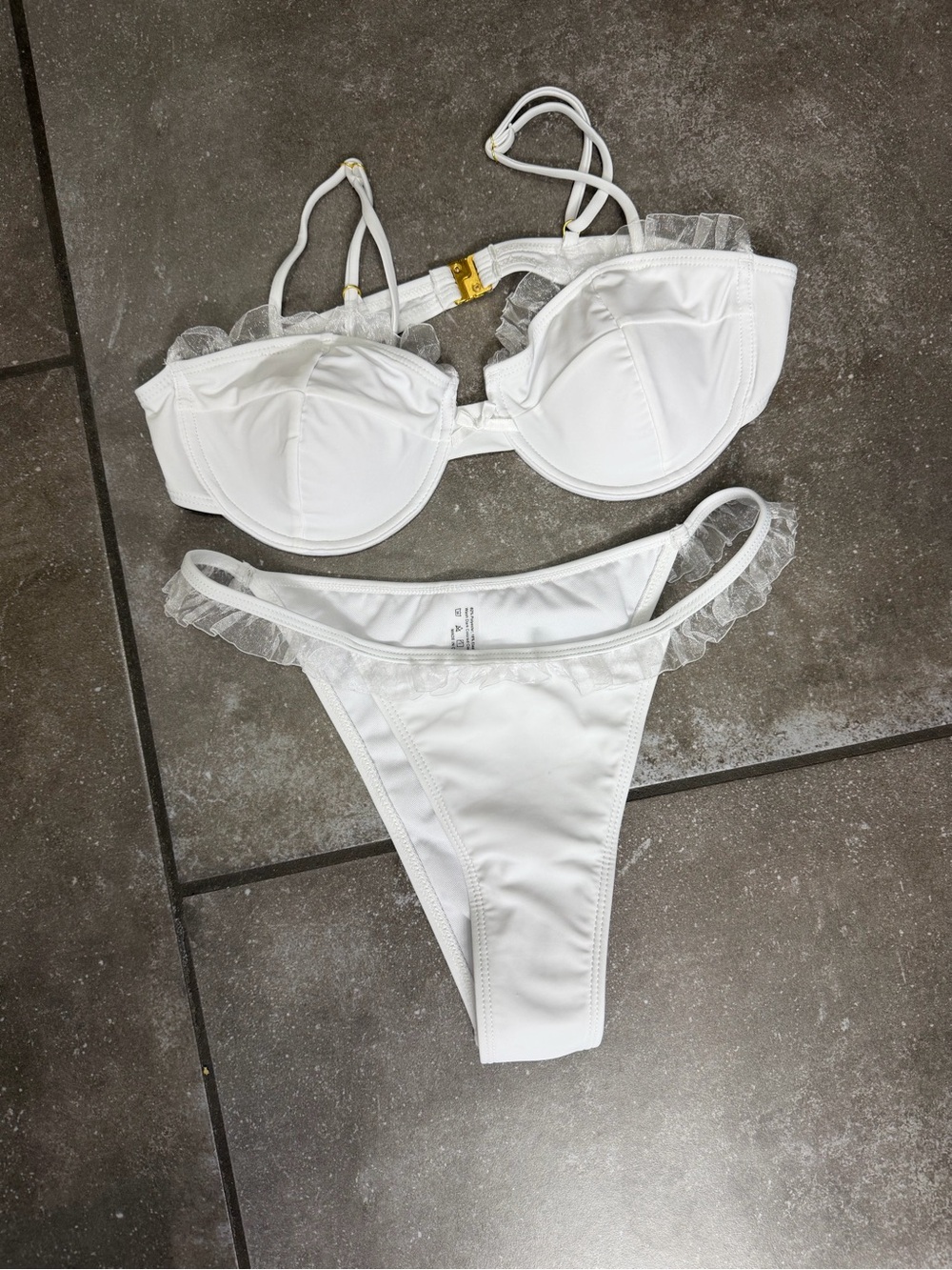 SHEIN White Ruffle Trim Women’s Bikini Set